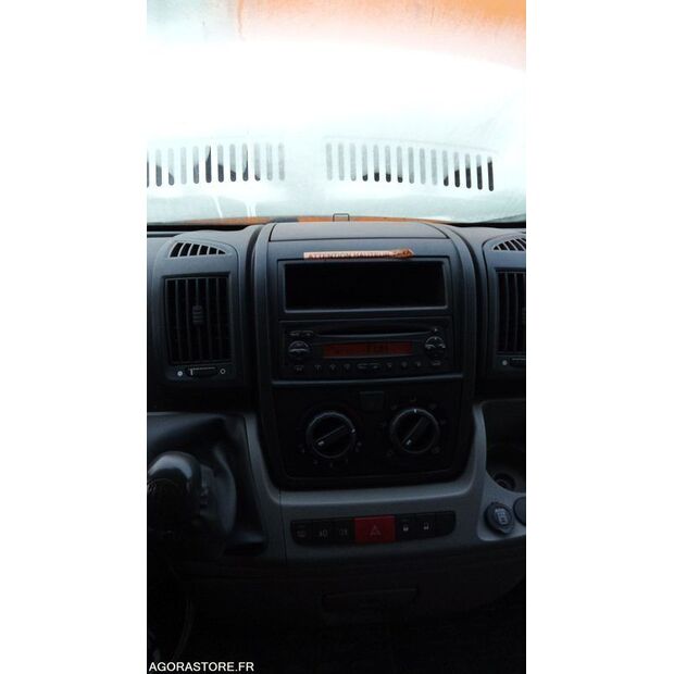 2011 Peugeot BOXER-45842191