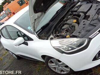 2013-renault-clio-1429332-45842218