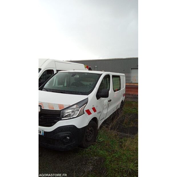 2015 Renault Trafic-45842276