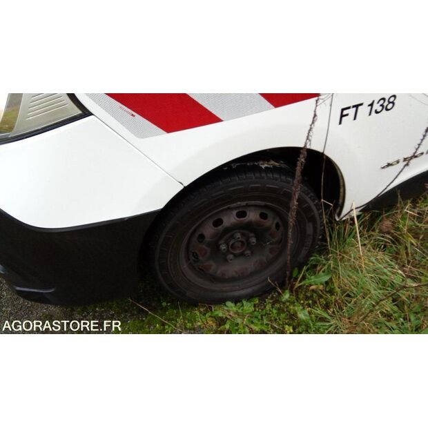 2015 Renault Trafic-45842280