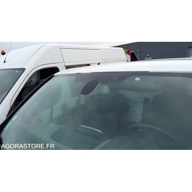 2015 Renault Trafic-45842284