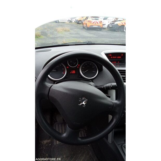 2011 Peugeot 207-45842304