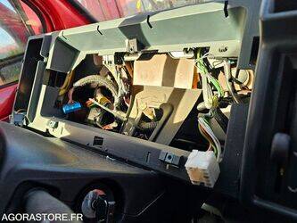 1997-renault-trafic-1429345-45842360