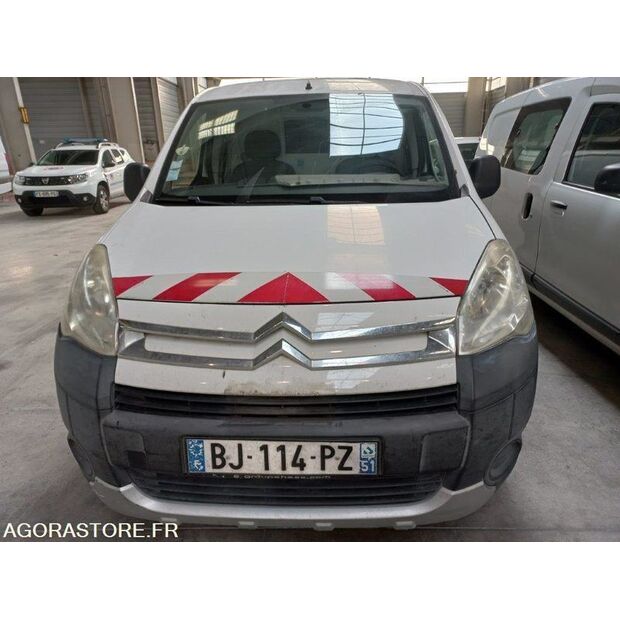 2011 Citroen BERLINGO-45842614