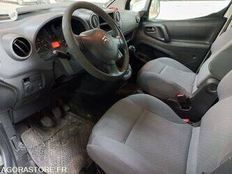 2011-citroen-berlingo-1429369-45842624