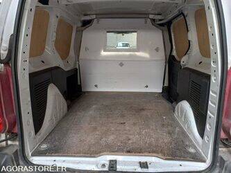 2011-citroen-berlingo-1429369-45842625