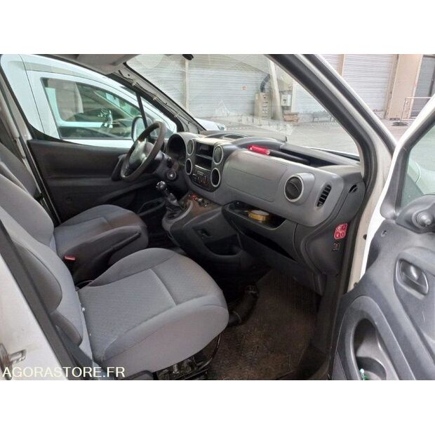 2011 Citroen BERLINGO-45842627