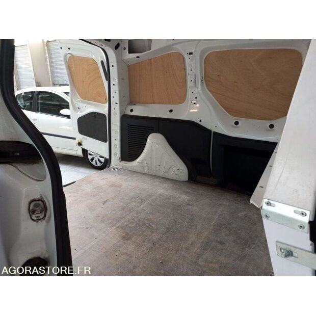 2011 Citroen BERLINGO-45842628