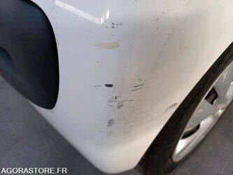 2011-citroen-c1-1429372-45842656