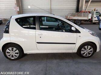 2011-citroen-c1-1429372-45842657