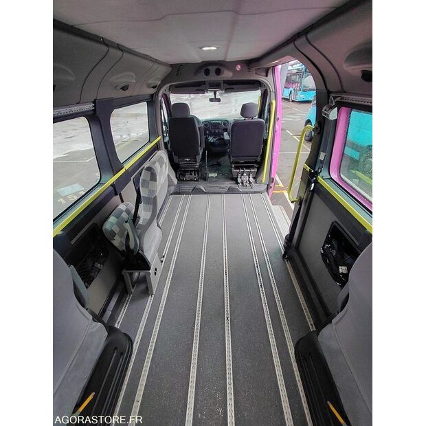 2014 رينو Master-45842684