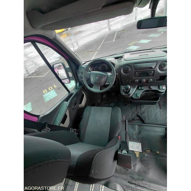 2014 رينو Master-45842686