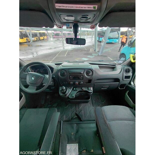 2014 رينو Master-45842689