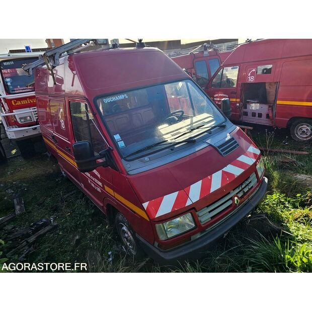 1996 رينو Trafic-45842779