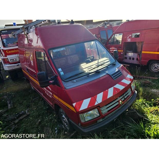 1996 رينو Trafic-45842780