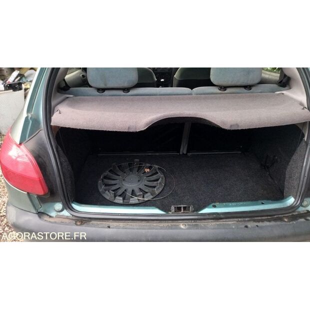 1998 Peugeot 206-45842820