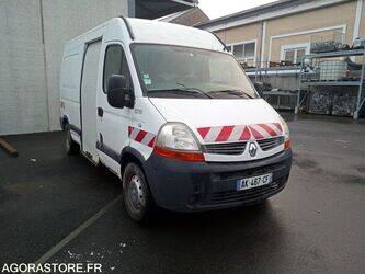 2010-renault-master-1429387-45842828