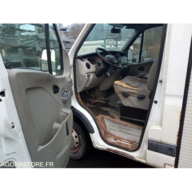 2010 Renault Master-45842836