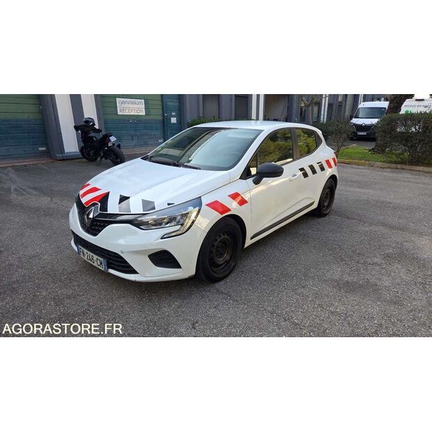 2020 Renault Clio-45842854