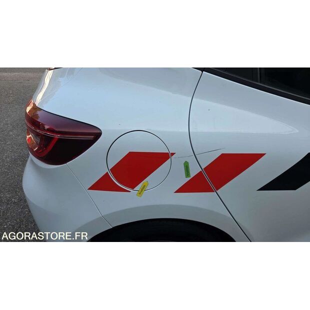 2020 Renault Clio-45842861