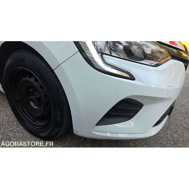 2020 Renault Clio-45842870