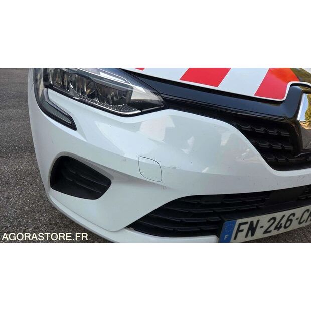 2020 Renault Clio-45842871