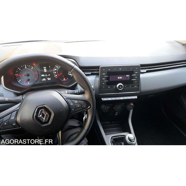 2020 Renault Clio-45842885