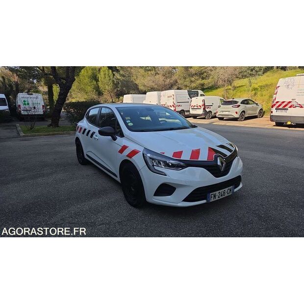 2020 Renault Clio-45842895