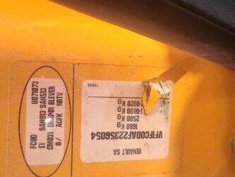 2000-renault-kangoo-1429396-45842966