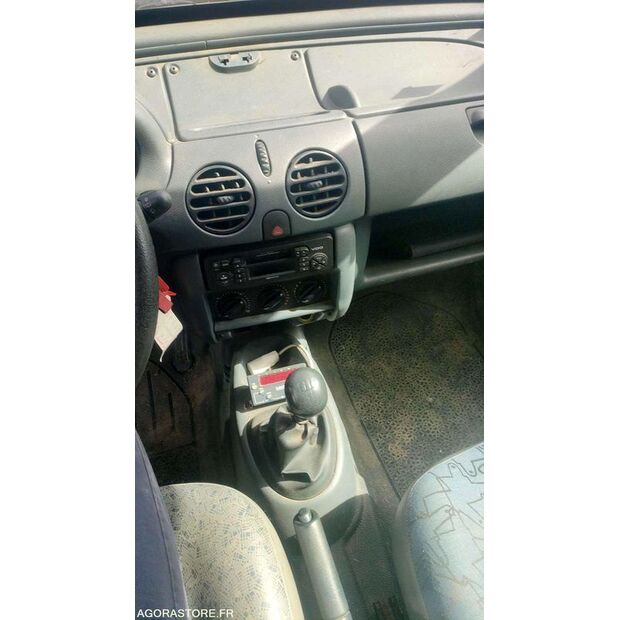 2000 Renault Kangoo-45842971