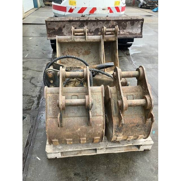 2013 Volvo ECR88D-45843178