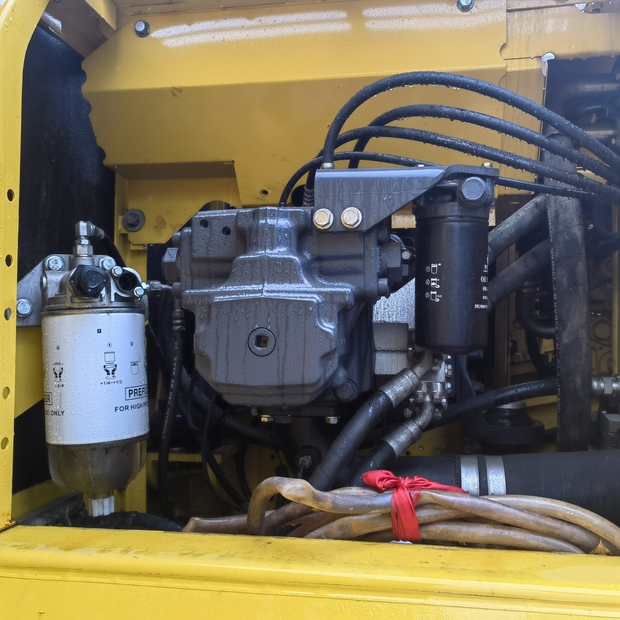 2023 Crawler Excavator PC200-45843314