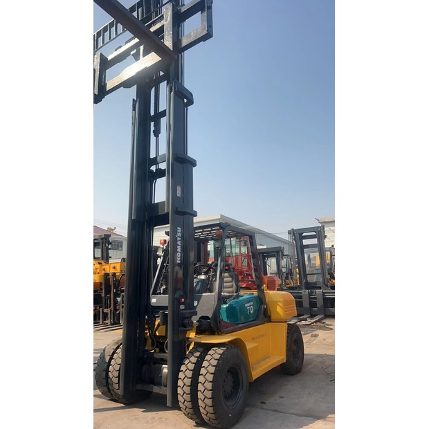 2020 Komatsu 7 Ton-45843334