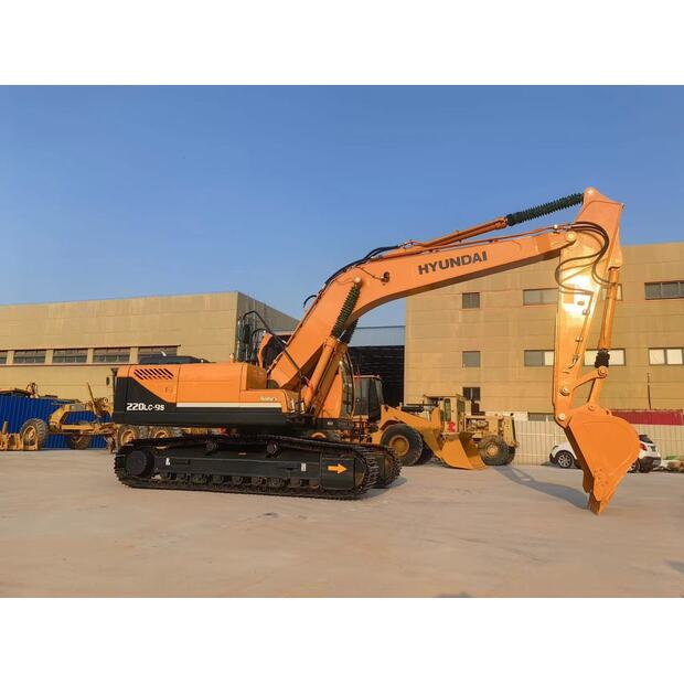 2023 Hyundai R220-9S-45843448