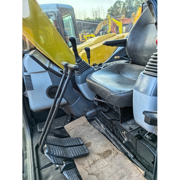 2023 Komatsu PC78US-45843471