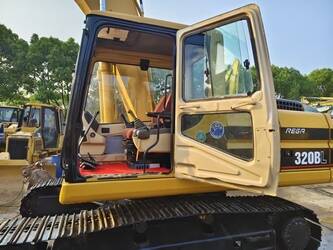 2017-caterpillar-320b-1098232-45843484