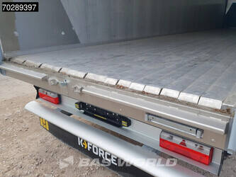 2025-kraker-cf-z-1295174-45843743