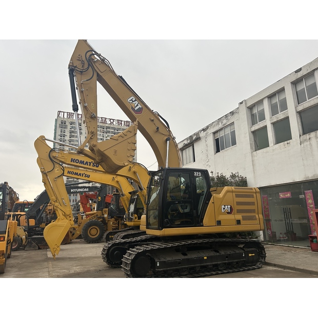 2024 Caterpillar 323GC-45844718