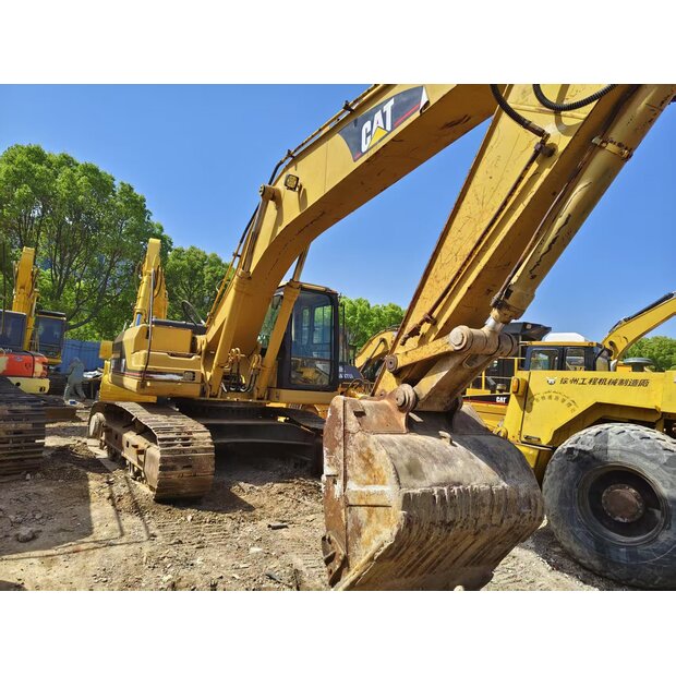 2019 Caterpillar 325B-45844840