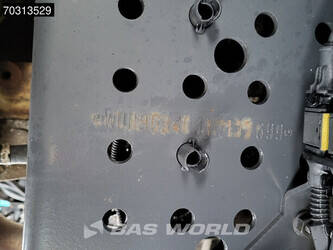 2017-mercedes-benz-actros-1845-1429499-45844935