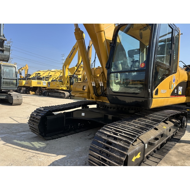 2019 Caterpillar 325C-45844967