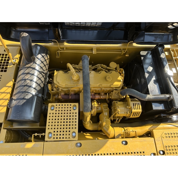 2019 Caterpillar 325C-45844968