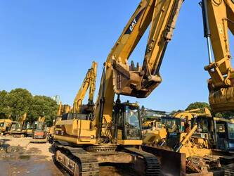 صورة ل 2019 كاتربيلر 330B