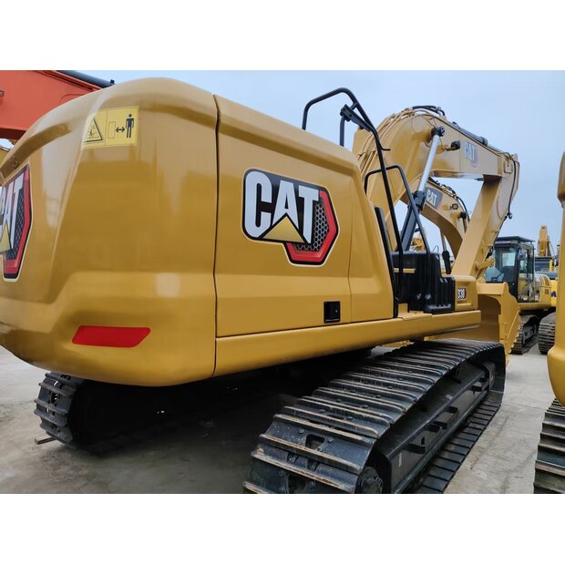 2020 Caterpillar 330GC-45845157