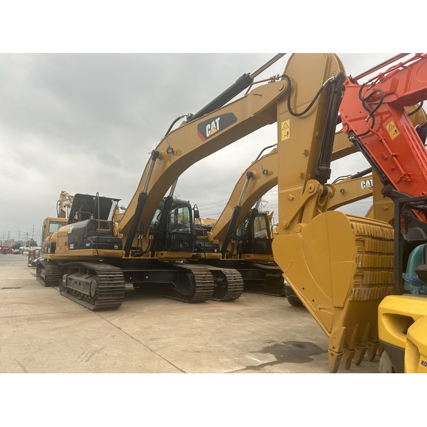 2022 Caterpillar 336D-45845166