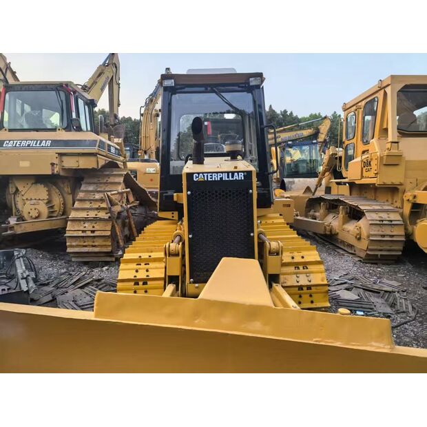 2015 Caterpillar D3C-45845186