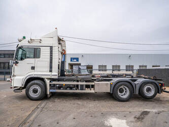 2020-man-tgs-26-470-1429601-45846178