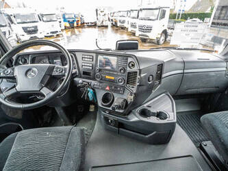 2016-mercedes-benz-arocs-3743-k-1429602-45846212