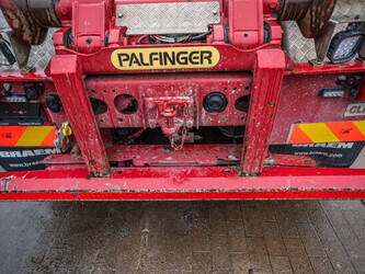 2016-mercedes-benz-arocs-3743-k-1429602-45846220