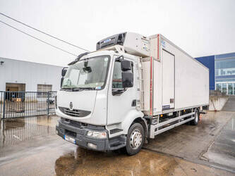 صورة ل شاحنات 2013 رينو MIDLUM 220.16